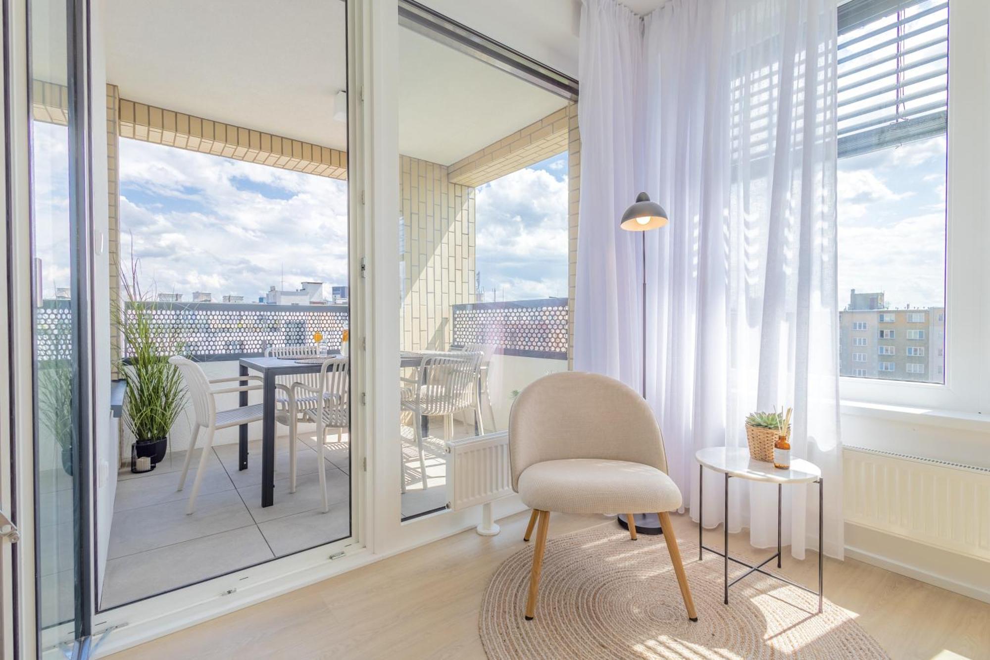 Апартаменты Bright 2Br - 7Th Floor, Balcony, Free Parking By Gravity Прага Экстерьер фото